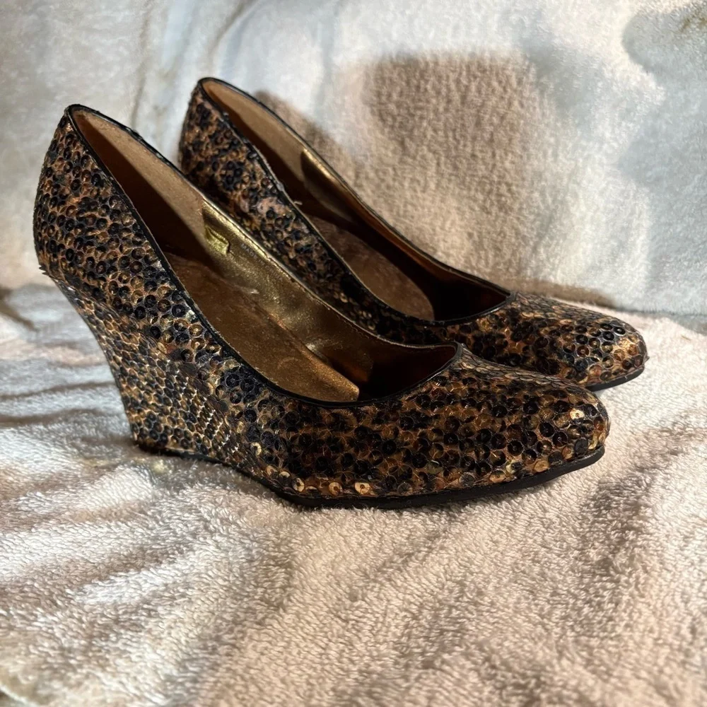 Chic Brown and Black Wedge Heels with Sequined Glamour